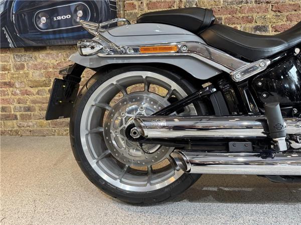 2025 Harley-Davidson Softail