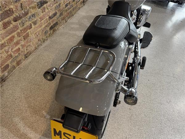 2025 Harley-Davidson Softail