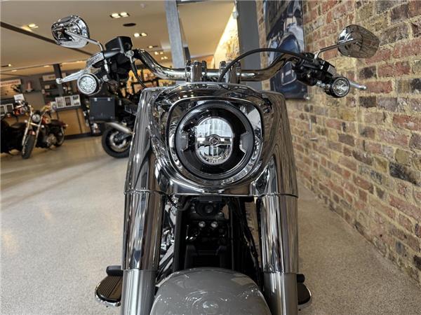 2025 Harley-Davidson Softail