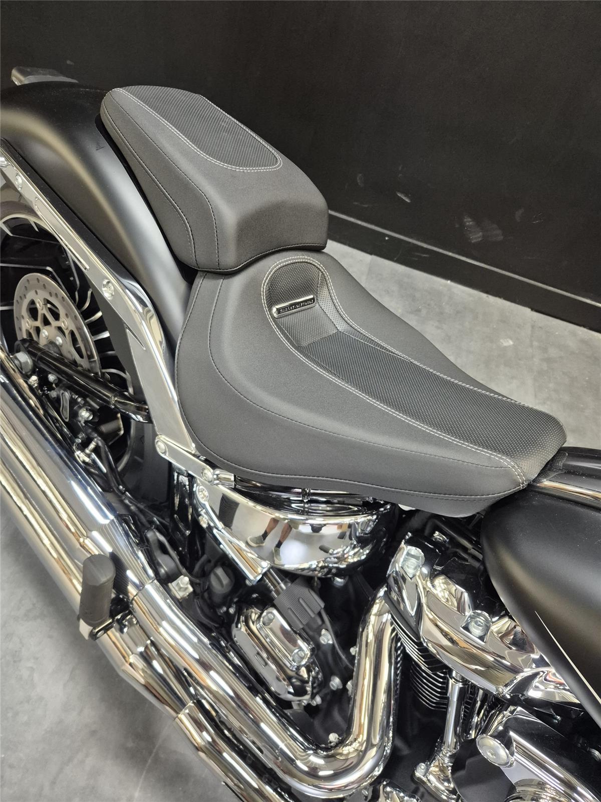 2023 HARLEY-DAVIDSON BREAKOUT