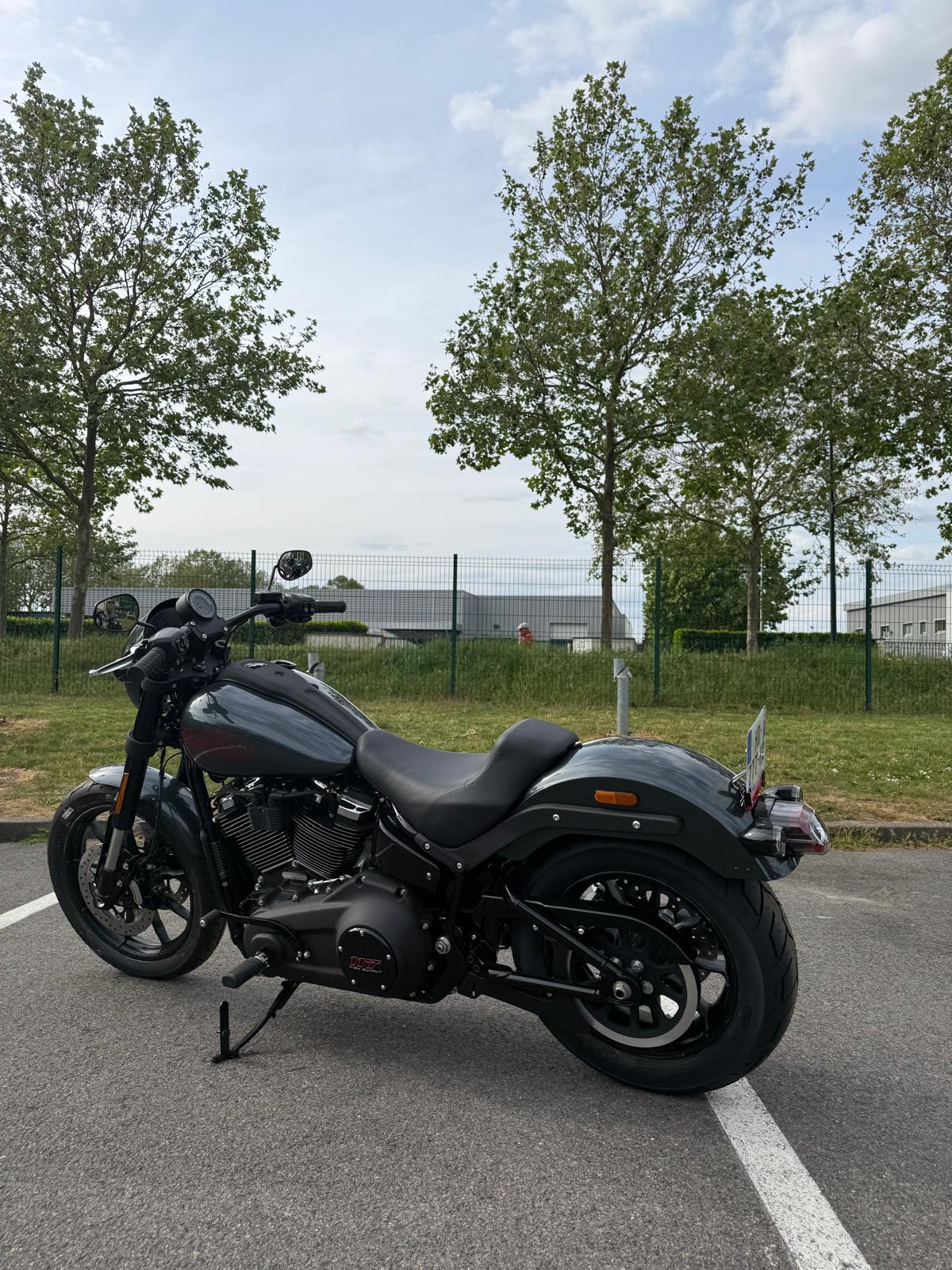2025 HARLEY-DAVIDSON LOW RIDER