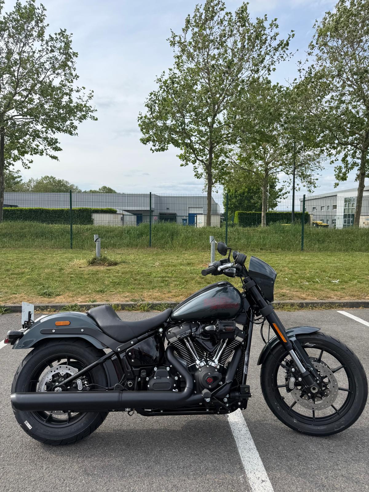 2025 HARLEY-DAVIDSON LOW RIDER