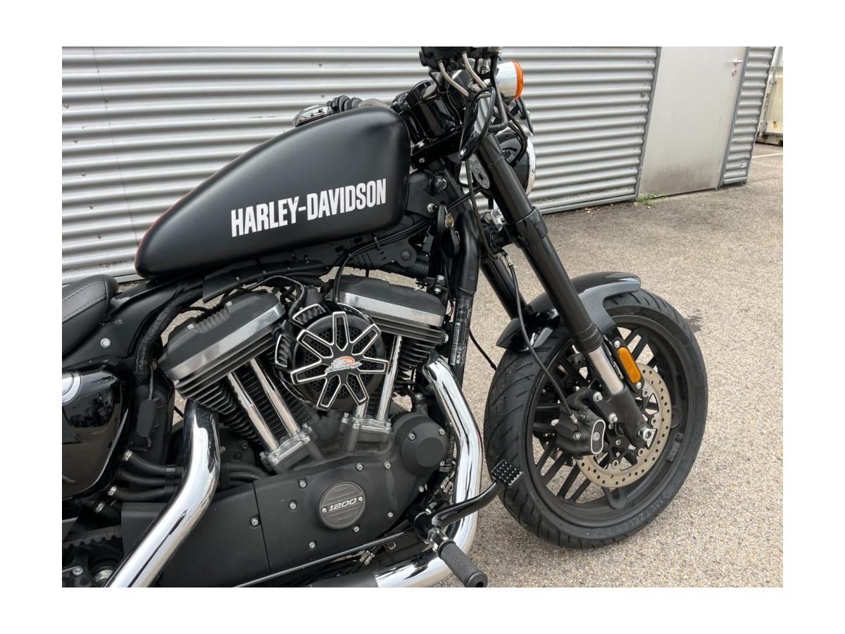 2016 Harley-Davidson Sportster XL 1200 Roadster