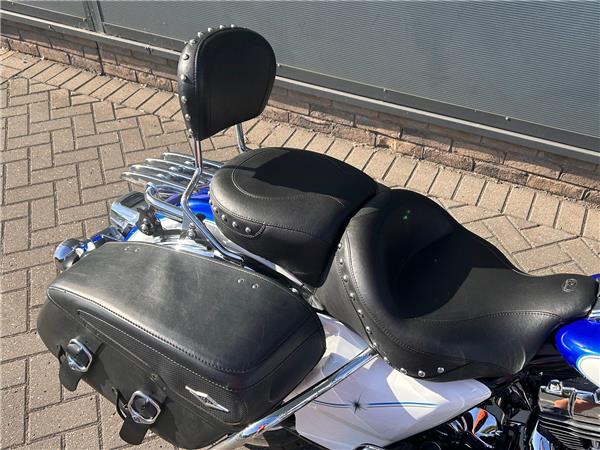 2014 HARLEY-DAVIDSON TOURING FLHRC ROAD KING CLASSIC