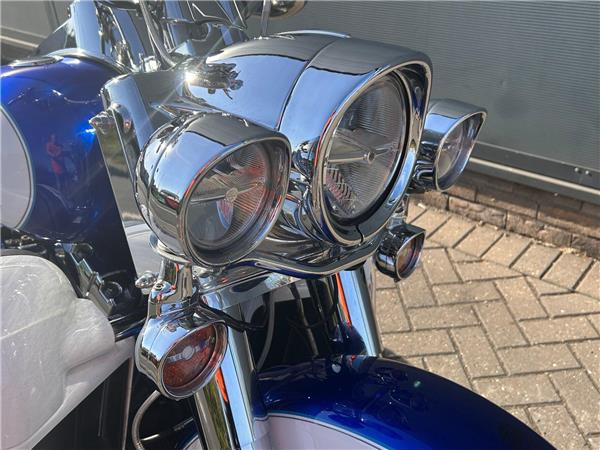 2014 HARLEY-DAVIDSON TOURING FLHRC ROAD KING CLASSIC