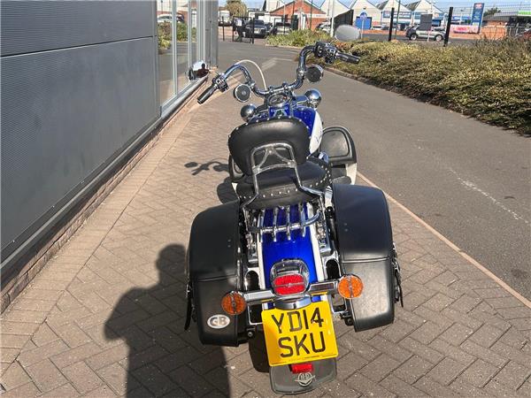 2014 HARLEY-DAVIDSON TOURING FLHRC ROAD KING CLASSIC