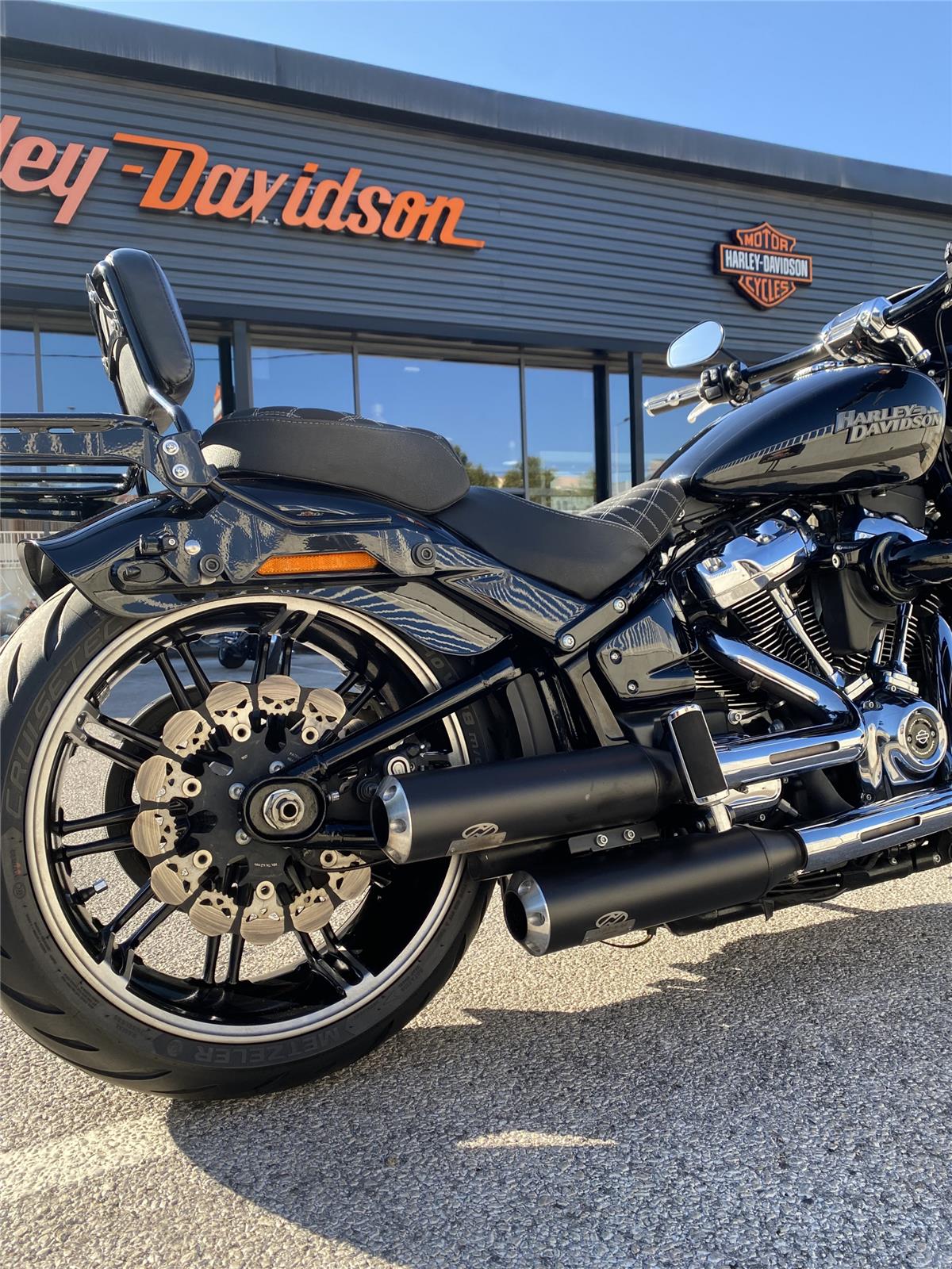 2020 HARLEY-DAVIDSON BREAKOUT