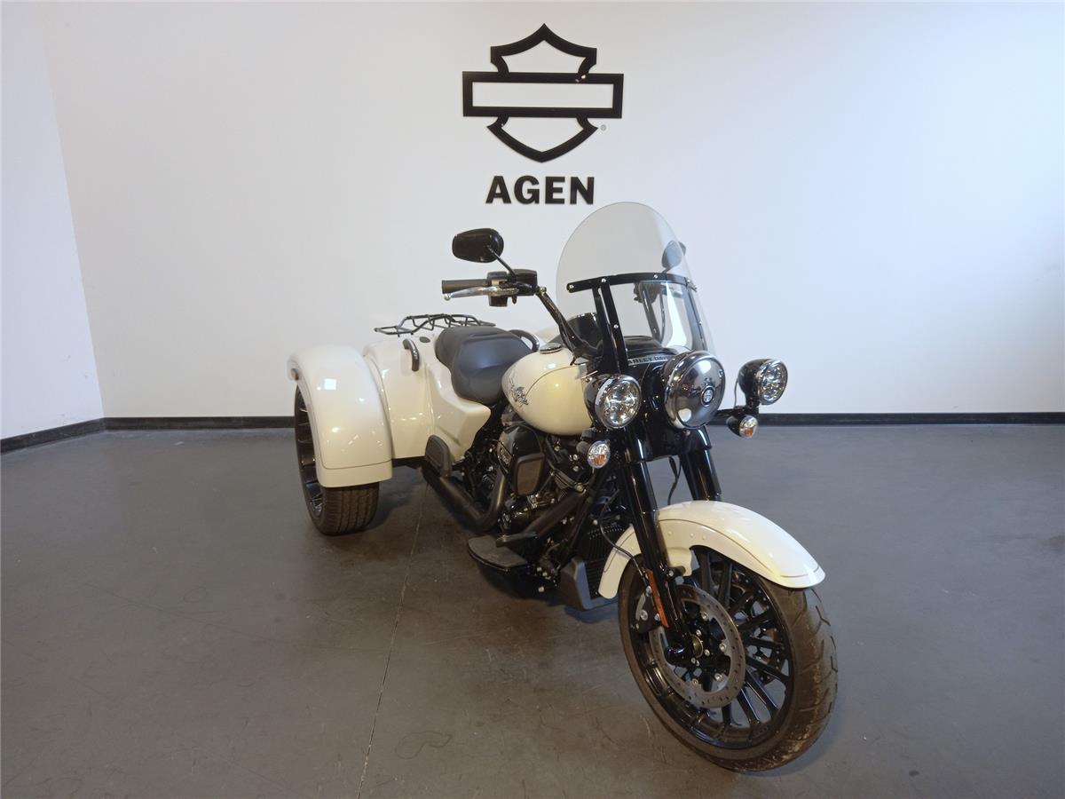 2024 HARLEY-DAVIDSON FREEWHEELER