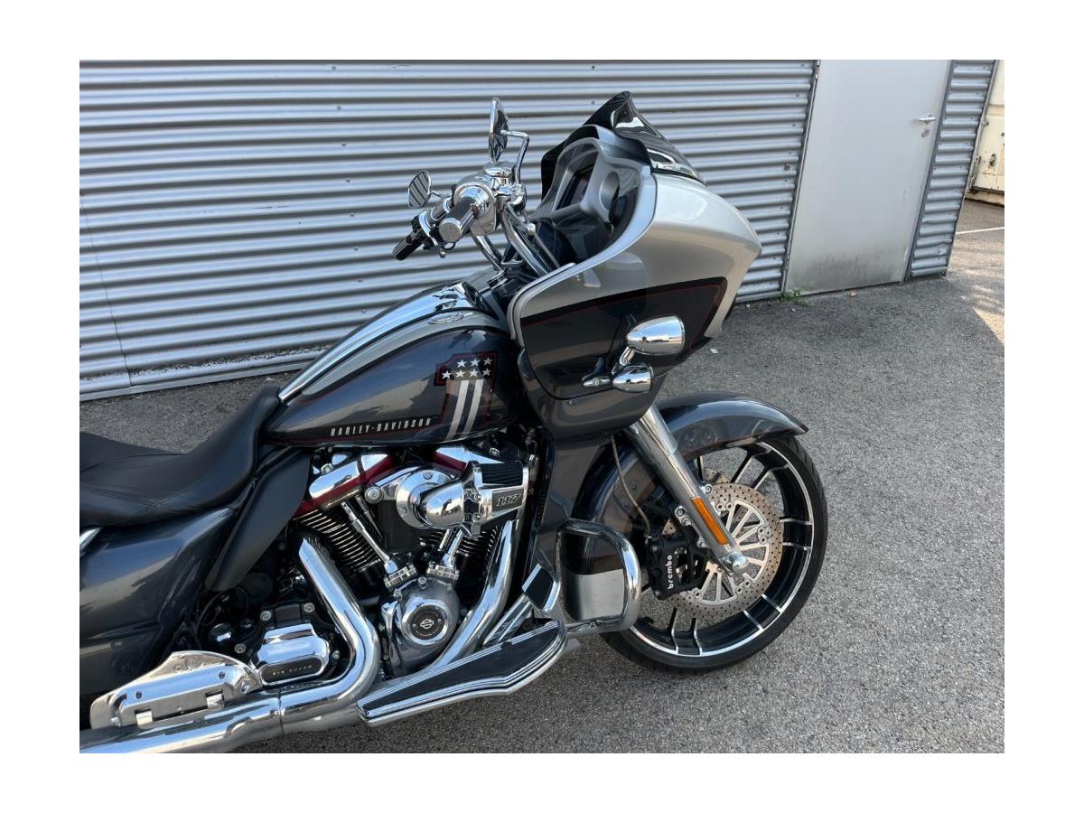 2019 Harley-Davidson CVO Road Glide FLTRXSE