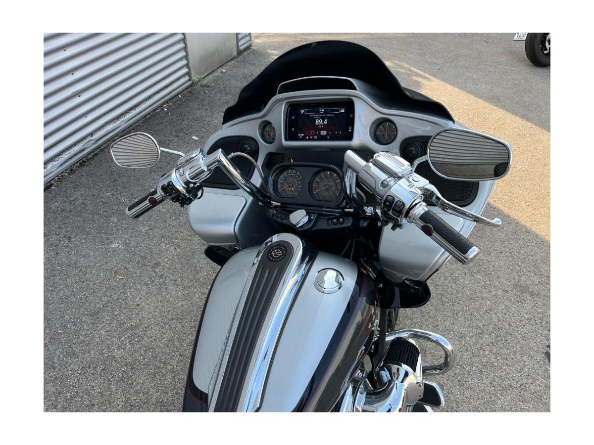 2019 Harley-Davidson CVO Road Glide FLTRXSE