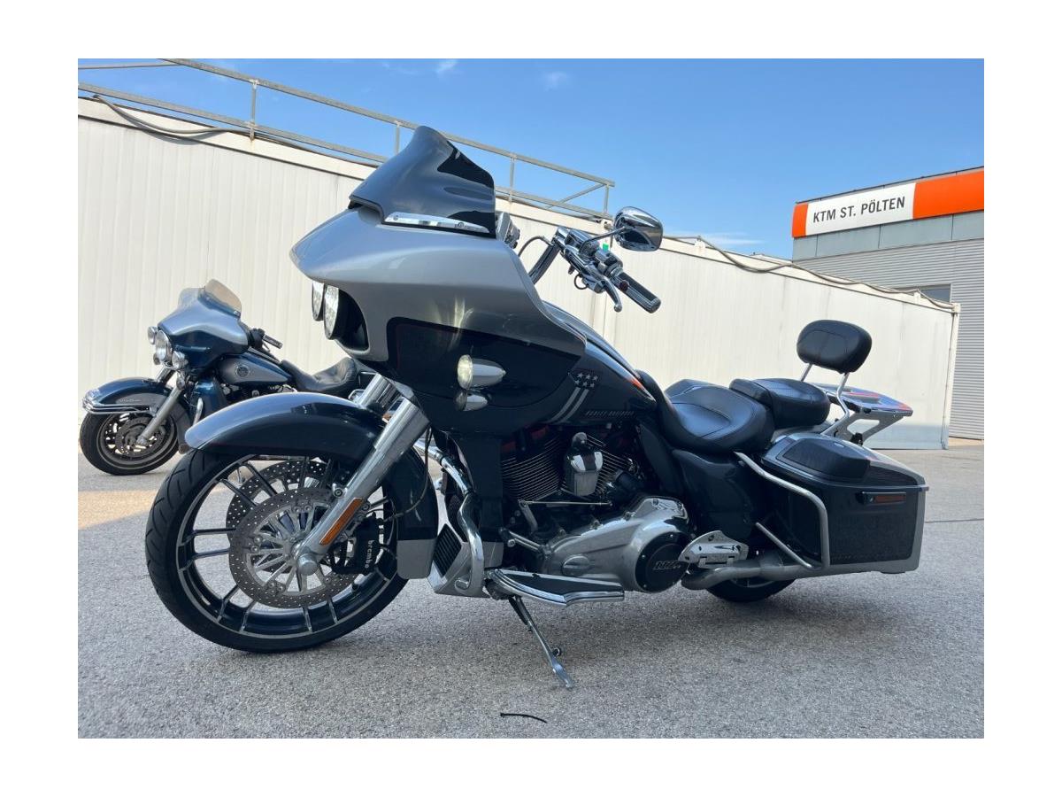 2019 Harley-Davidson CVO Road Glide FLTRXSE