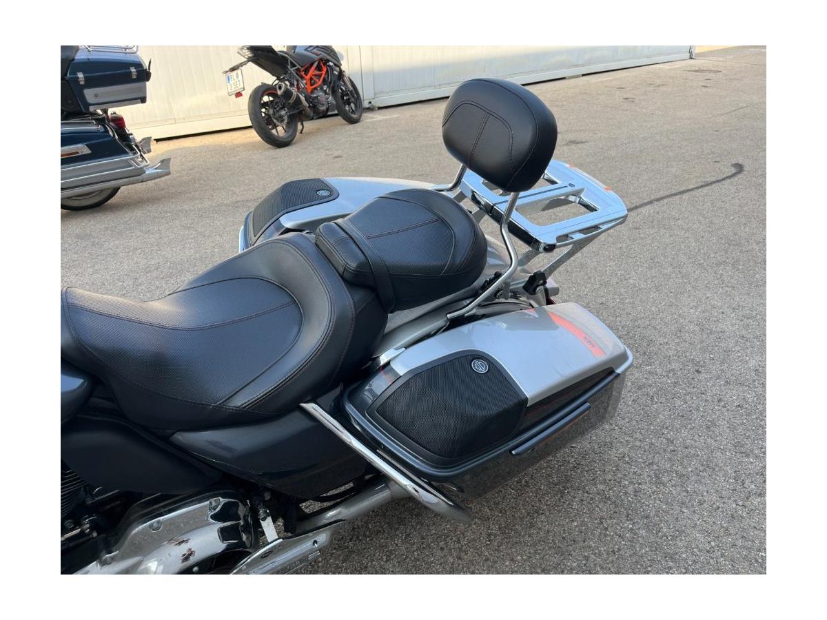 2019 Harley-Davidson CVO Road Glide FLTRXSE