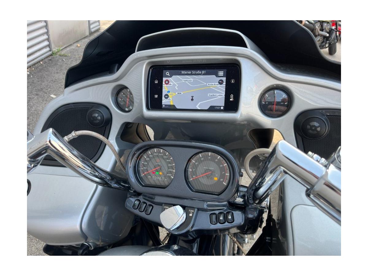 2019 Harley-Davidson CVO Road Glide FLTRXSE