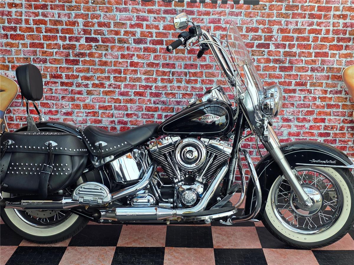 2014 harley-davidson FLSTC Softail Heritage Classic ABS