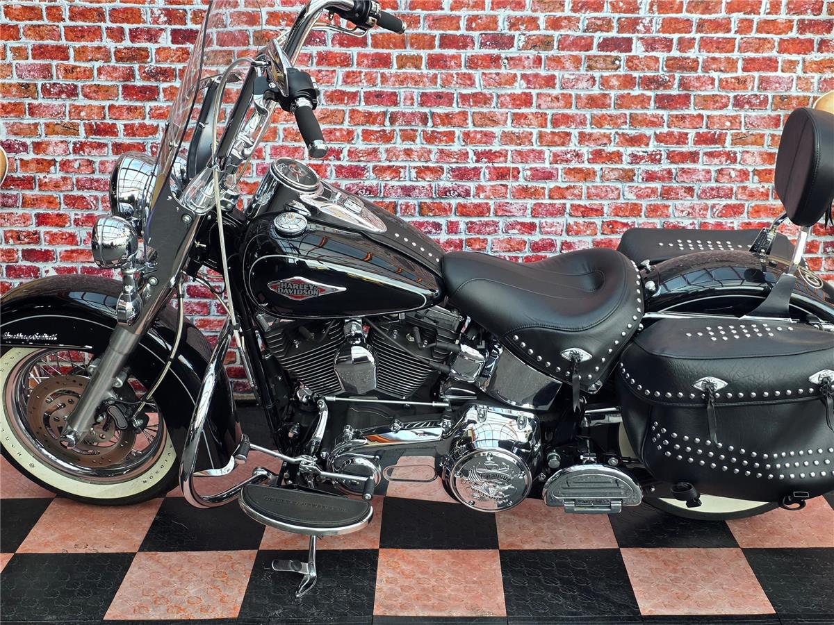 2014 harley-davidson FLSTC Softail Heritage Classic ABS