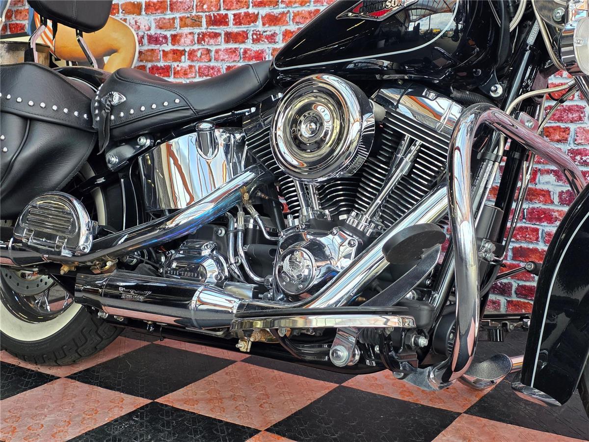 2014 harley-davidson FLSTC Softail Heritage Classic ABS