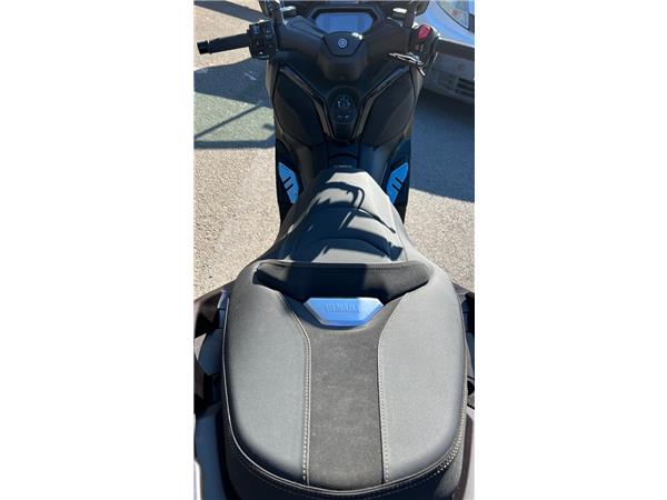 2025 YAMAHA XMAX 300 TECH MAX