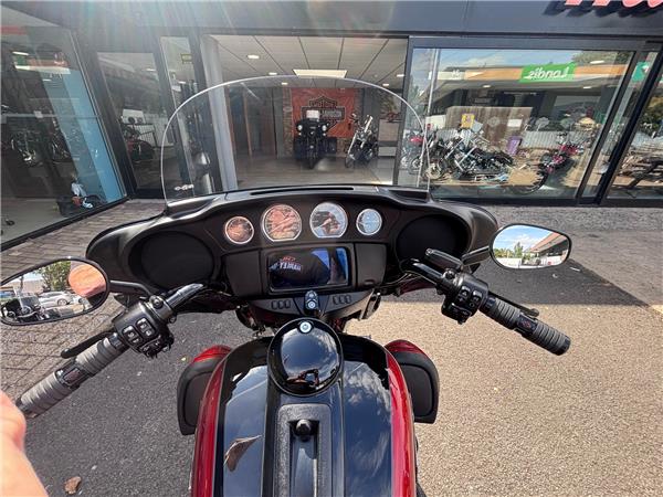 2025 HARLEY-DAVIDSON TRI GLIDE ULTRA
