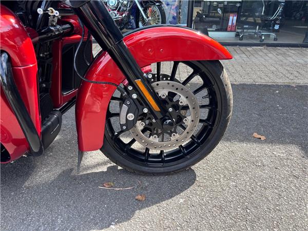 2025 HARLEY-DAVIDSON TRI GLIDE ULTRA