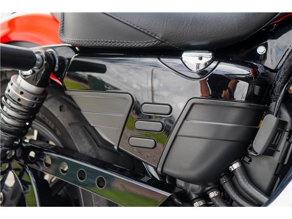 2018 Harley-Davidson Iron 883