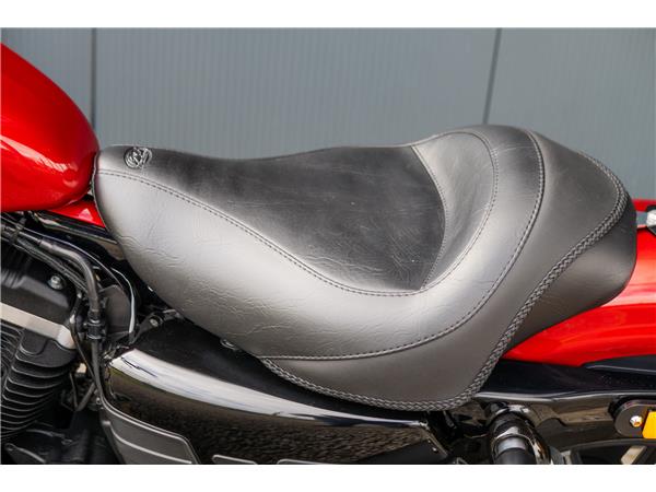 2018 Harley-Davidson Iron 883