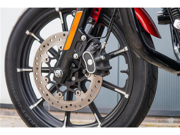 2018 Harley-Davidson Iron 883