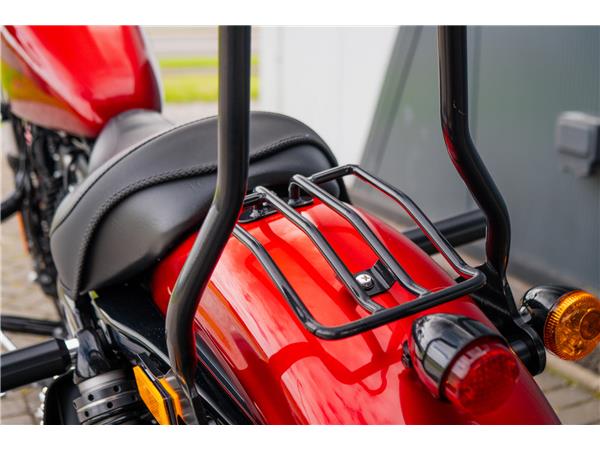 2018 Harley-Davidson Iron 883