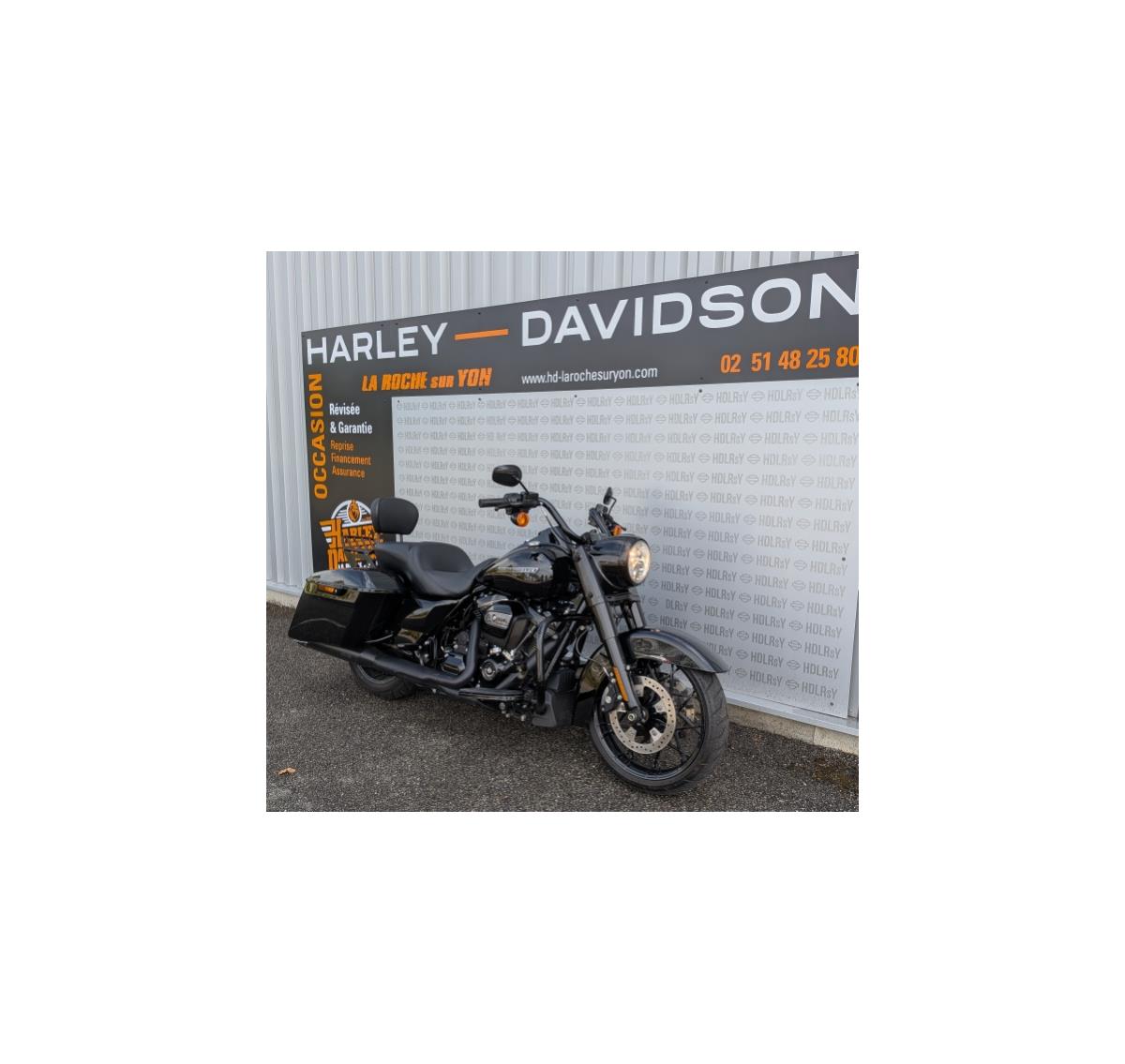 2021 HARLEY-DAVIDSON ROAD KING