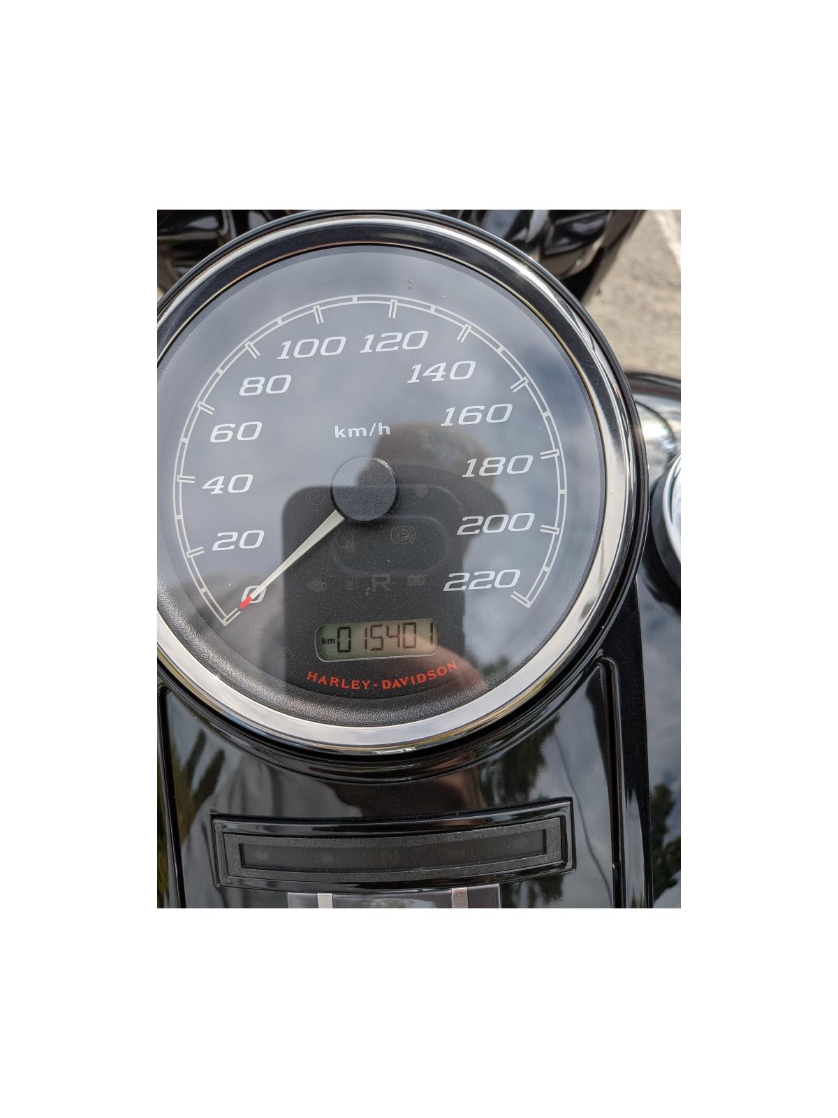 2021 HARLEY-DAVIDSON ROAD KING