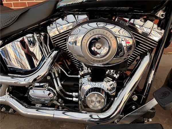 2010 HARLEY-DAVIDSON SOFTAIL FLSTF FAT BOY