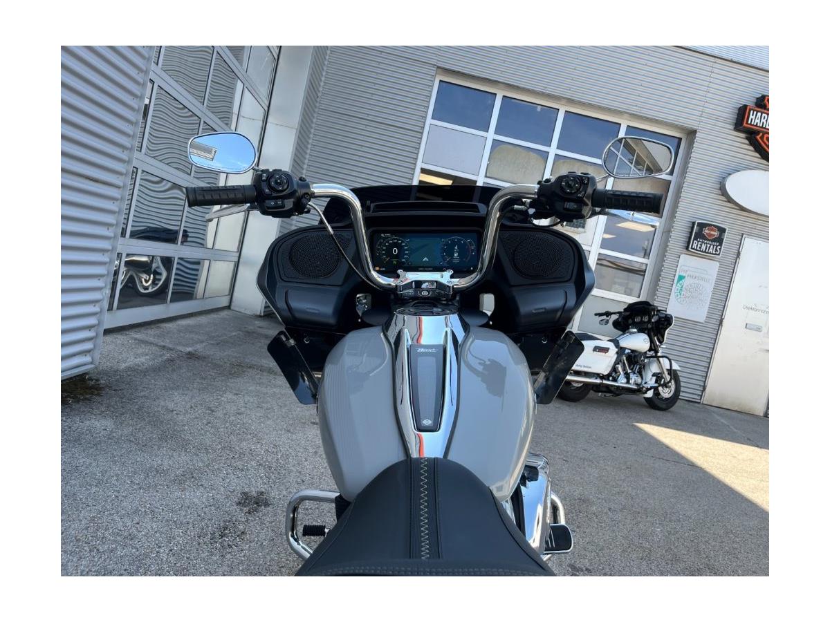 2026 Harley-Davidson Road Glide FLTRX
