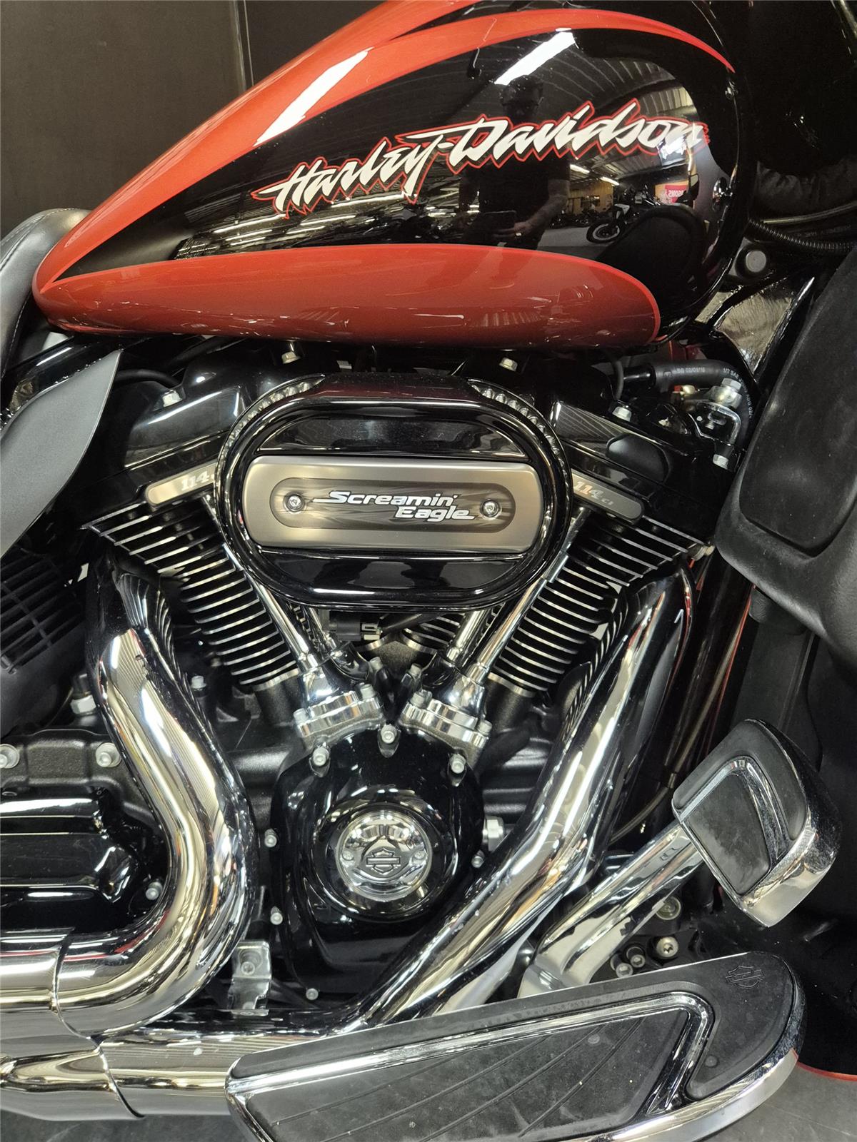 2017 HARLEY-DAVIDSON STREET GLIDE