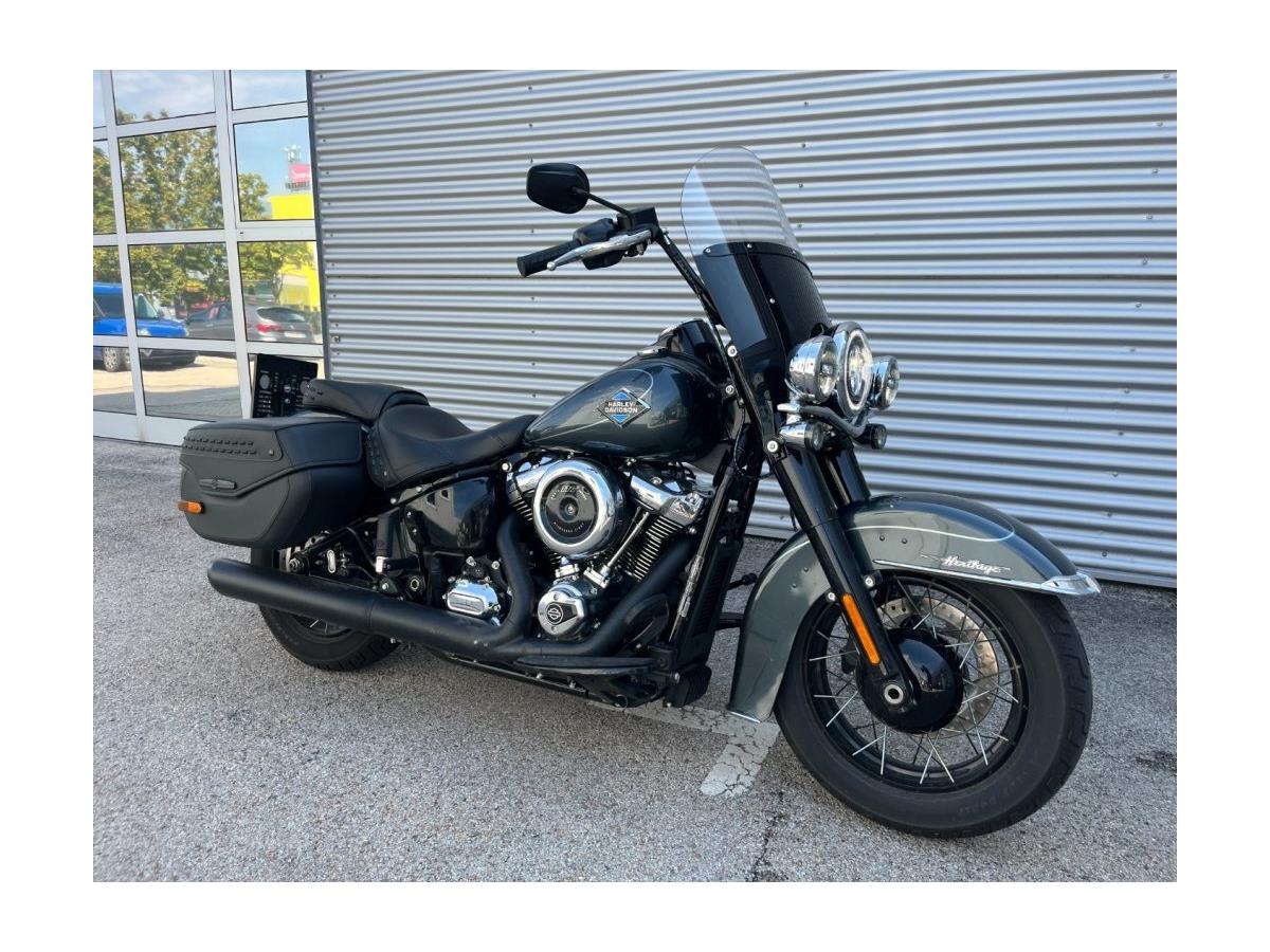2026 Harley-Davidson Softail Heritage Classic FLHC