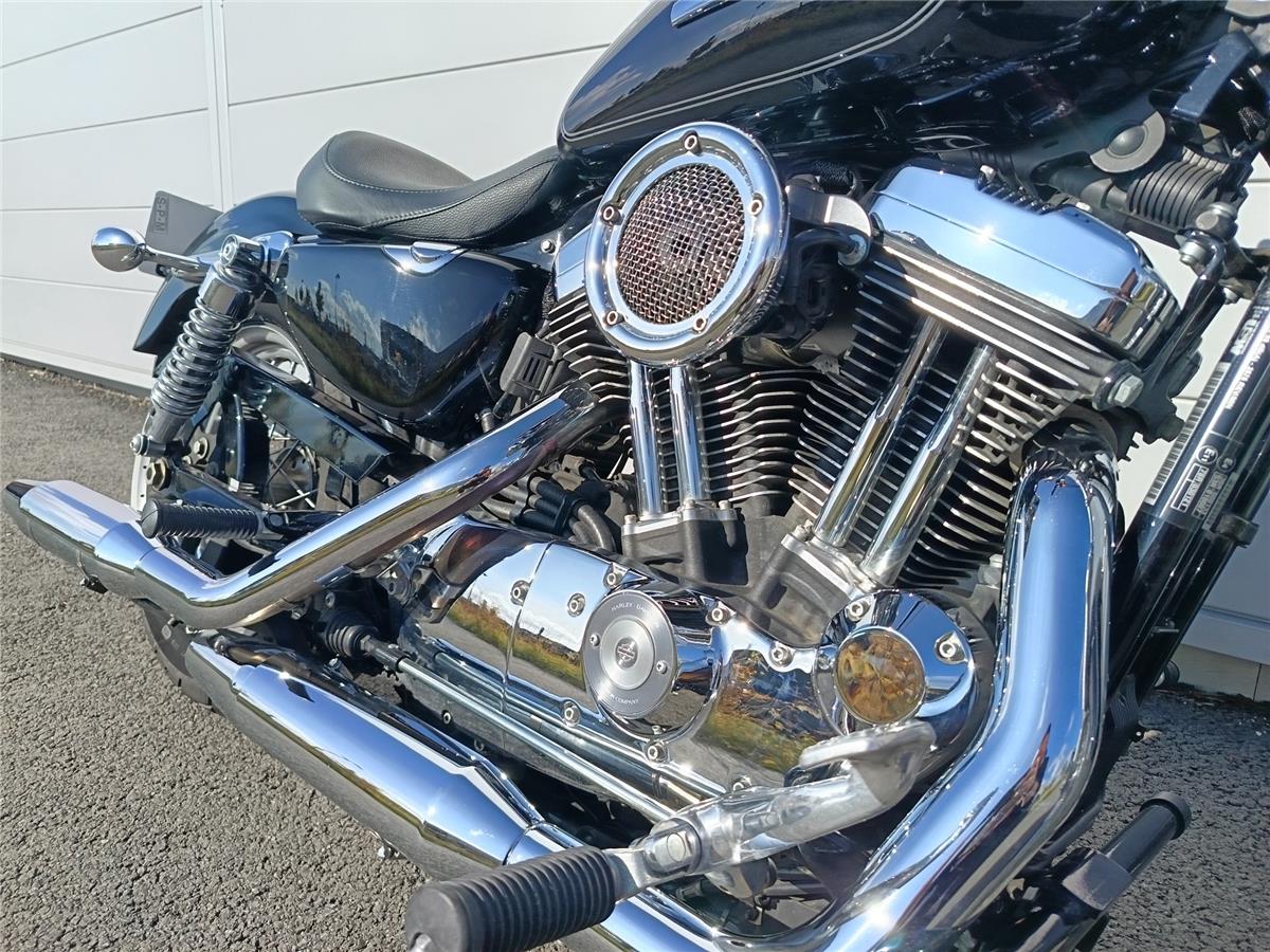 2015 HARLEY-DAVIDSON CUSTOM