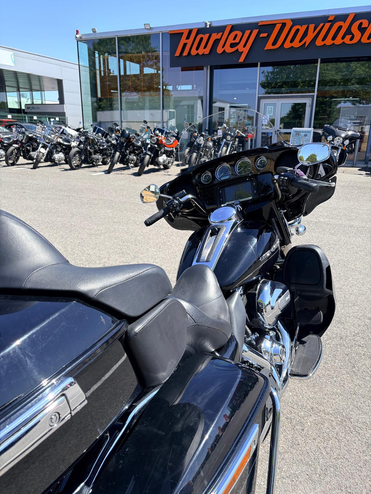 2016 HARLEY-DAVIDSON ELECTRA GLIDE