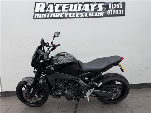 2021 YAMAHA MT-09