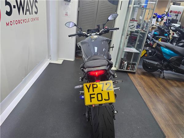 2022 YAMAHA MT-10