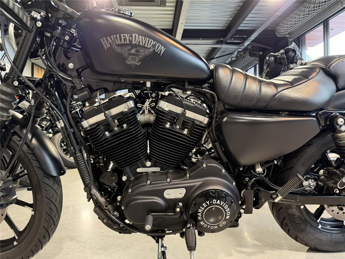 2016 HARLEY-DAVIDSON SPORTSTER 883