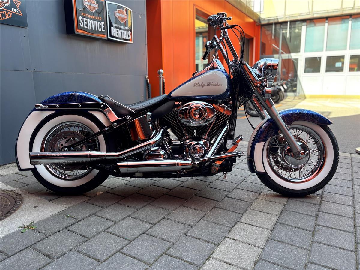 2012 Harley-Davidson Softail Heritage Classic FLSTC