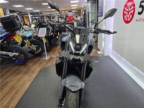 2023 YAMAHA MT-09