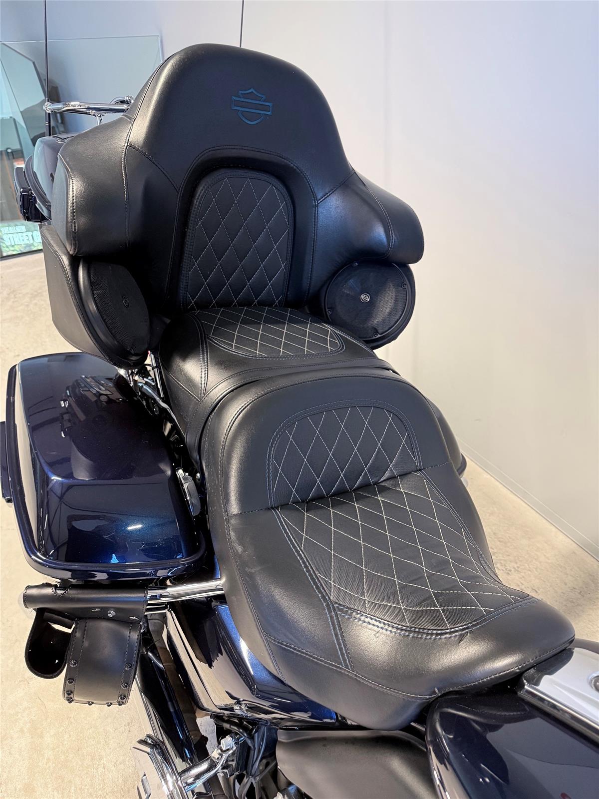 2018 harley-davidson FLHTKSEANV Elec. Glide Ultra Limited Anniv 117 CVO