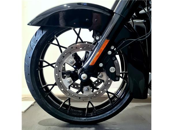HARLEY-DAVIDSON ROAD GLIDE SPECIAL