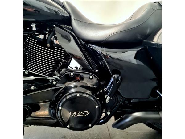 HARLEY-DAVIDSON ROAD GLIDE SPECIAL