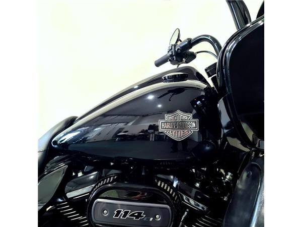 HARLEY-DAVIDSON ROAD GLIDE SPECIAL