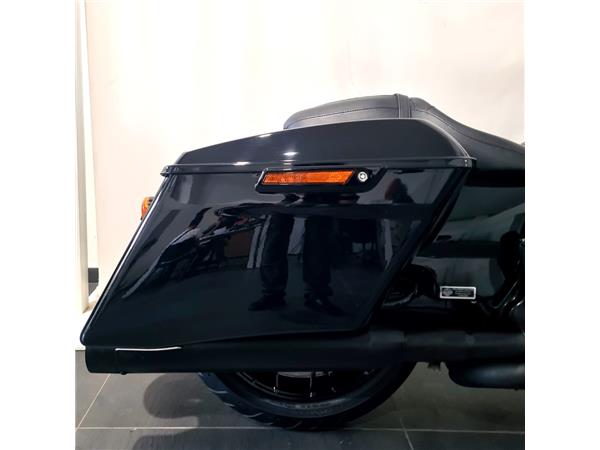 HARLEY-DAVIDSON ROAD GLIDE SPECIAL