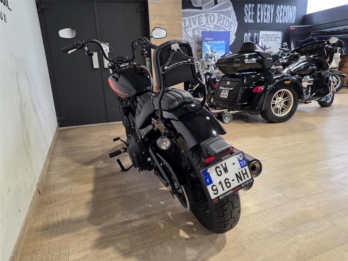 2023 HARLEY-DAVIDSON STREET BOB