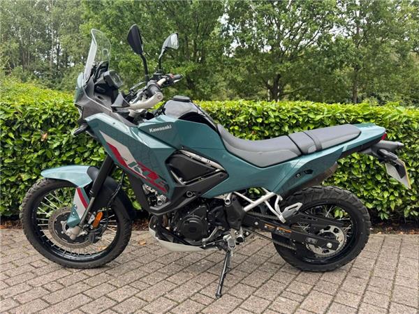 2026 KAWASAKI KLE500