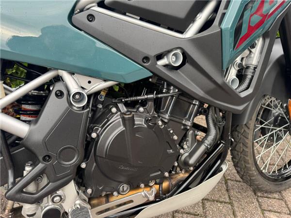 2026 KAWASAKI KLE500