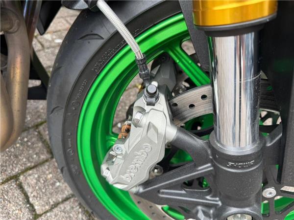 2026 KAWASAKI Z1100