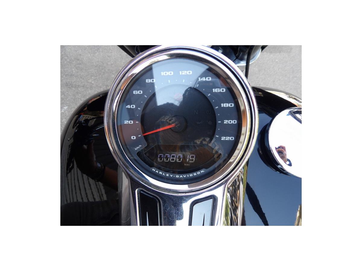 2022 HARLEY-DAVIDSON SPORT GLIDE